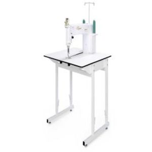 COMMANDEZ MAINTENANT la machine à coudre à bras long Baby Lock Regent 18 pour la couture - Product Image 1