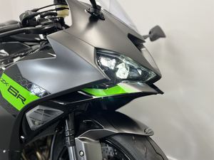 มอเตอร์ไซค์ซูเปอร์ไบค์ ZX-6R รุ่นใหม่คุณภาพสูง ปี 2026 โครงสร้างอลูมิเนียมเกรดอุตสาหกรรม รับประกัน 3 ปี - Product Image 2