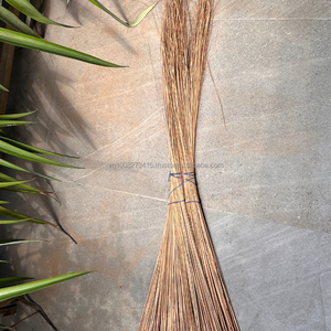Bâtons de balai en Nipah 100% naturels KMI pour la fabrication de balais - Longueur : 90-160 cm et entièrement séchés - Product Image 1