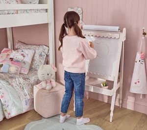 ขาตั้งวาดรูปดีไซน์ใหม่สีชมพู ลายหยัก สำหรับเฟอร์นิเจอร์เด็ก ผลิตในเวียดนาม ราคาขายส่ง - Product Image 5