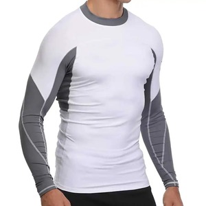 Dernier design de rashguard pour homme, vêtements de sport, best-seller, prix bas, rashguard avec logo personnalisé, fabriqué au Pakistan - Product Image 3