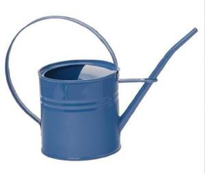 Arrosoir de jardin compact et portable en métal avec poignée équilibrée pour un transport facile dans les petits jardins d'appartement - Product Image 5