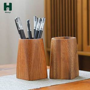 Pot de rangement en bois pour bureau, organiseur de stylos artisanal en bois avec finition lisse, porte-crayons en bois style ferme - Product Image 5