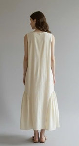 Vestido Maxi sin Mangas de Algodón Hecho a Mano, Elegante, Minimalista, Estilo Boho, Corte en A, para Salidas Informales y Vacaciones - Product Image 3