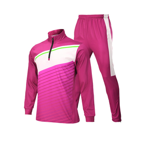 Conjunto Deportivo de Dos Piezas con Estampado de Fútbol, Tejido Transpirable, Diseño Gráfico Personalizado para Entrenamientos y Partidos - Product Image 3