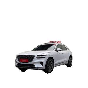 Genesis GV70 2.5T 2024, Gasolina, Tracción en las Cuatro Ruedas, Caja de Cambios Automática, Asientos de Cuero, Cámara Trasera, 46,074 km, Volante a la Izquierda - Product Image 1