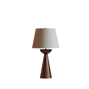 Lampes de table en résine noyer antique martelé avec abat-jour en lin, lampes de table en métal noir pour la décoration du salon à prix abordable - Product Image 6