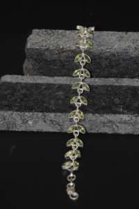 Pulsera de Peridoto Natural con Plata de Ley 925 |   Joyería de Peridoto Verde Hecha a Mano |   Pulsera Ajustable de Plata para Mujer - Product Image 4