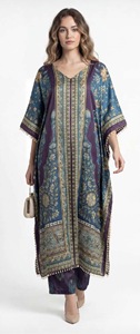 Robe longue kaftan pour femme en soie polyéthylène à plumes, coupe ample et décontractée, élégante et fluide, idéale pour l'été, l'hiver, l'automne et le printemps - Product Image 4