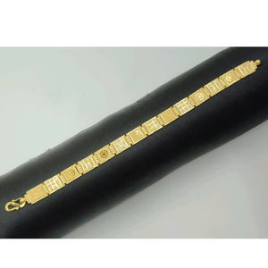 Bracelet pour homme en or jaune 22 carats avec maillons à motif carré de designer, finition haut de gamme, bijoux traditionnels et modernes - Product Image 1