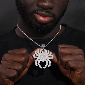 Colgante de Araña Tarántula con Incrustaciones de Diamantes Moissanite VVS, Chapado en Oro Blanco sobre Plata de Ley 925, Estilo Hip Hop para Raperos - Product Image 2