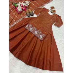 Ensemble de soirée Lehenga pour femmes avec haut et jupe de travail brodés à plusieurs aiguilles - Product Image 5