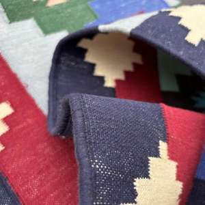 Alfombra Dhurrie de algodón hecha a mano, ideal para entrada, cocina, camino y práctica de yoga 013 - Product Image 5