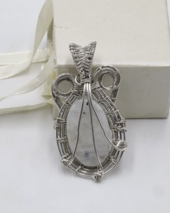 Colgante de Piedra Lunar Arcoíris con Alambre de Cobre, Tamaño Libre, Gema Natural, Joyería Hecha a Mano - Product Image 3