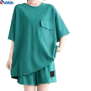 Conjunto de 2 piezas casual de moda, top holgado con cuello redondo y bolsillos, y shorts anchos de verano para mujer, tallas grandes. - Product Image 3