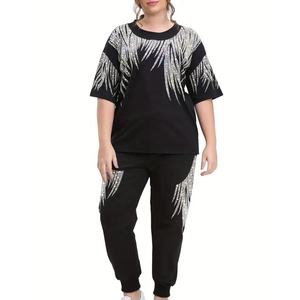 Dernières tendances en matière de survêtements élégants en strass pour femmes, vente en gros, nouveau design, ensemble de jogging hip-hop, streetwear décontracté, ensemble deux pièces - Product Image 1