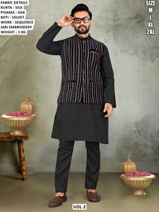 Ensemble de kurta ethnique violet festif pour hommes avec koti imprimé - Product Image 2