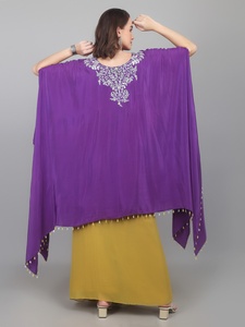 Kaftan de soirée haut de gamme pour femme avec jupe plissée, orné de motifs Gotta et de sequins, look moderne - Product Image 3