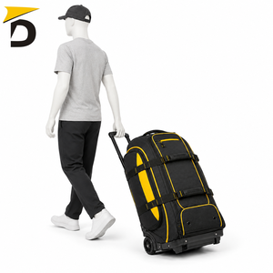 Sac en filet pour le baseball, offre un rangement respirant, une construction légère et un transport pratique pour les balles et l'équipement d'entraînement - Product Image 5