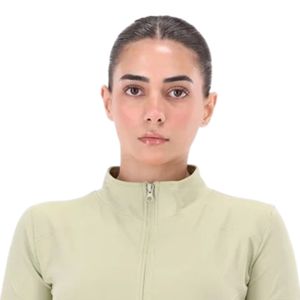 Haut court zippé vert sauge à col montant pour femme, coupe ajustée, style décontracté et minimaliste pour le quotidien - Product Image 2