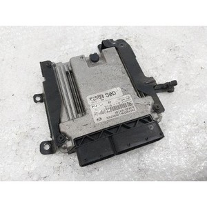 ECUs y Módulos de Computación Usados para Carnaval 391002F050 - Product Image 2