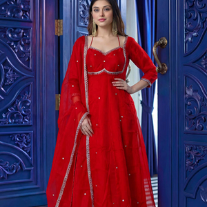 RICH LOOK Ramdev Trading Vestido Étnico de Seda para Mujer con Bordado y Lentejuelas, con Dupatta, para Fiestas y Eventos, de Secado Rápido - Product Image 1