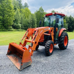 รถแทรกเตอร์ขนาดเล็ก 4x4 25 แรงม้า รุ่น B25D Kubota ซีรีส์ 4 ขับเคลื่อน 4 ล้อ ราคาประหยัด พร้อมชุดลูกปืน เครื่องยนต์ ปั๊มเกียร์ และกระปุกเกียร์ - Product Image 4