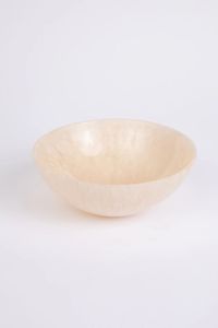 Collection de vaisselle en résine écologique de luxe, bols et plateaux faits à la main de style américain pour la décoration de la maison, les fêtes et les célébrations - Product Image 4