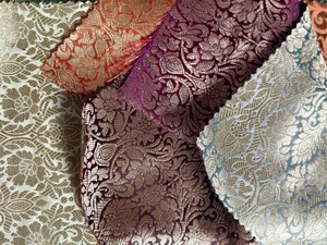 ผ้าไหมลายดอกไม้ Zari ทอลายแจ็คการ์ด ผ้าเนื้อเมทัลลิกสำหรับ - Product Image 2