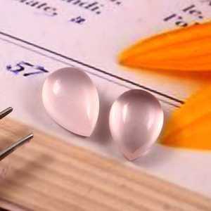 Lote al por mayor de gemas sueltas calibradas de cuarzo rosa natural de 5x7mm, cabujón en forma de pera con parte trasera plana para fabricación de joyería. - Product Image 3