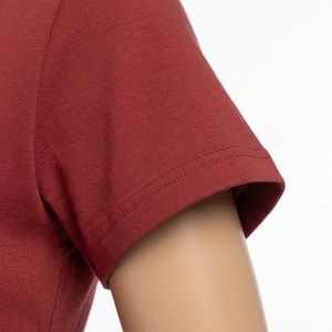 T-shirt rouge à col rond et manches courtes pour femme, 100 % coton jersey, teint uni, coupe décontractée, longueur normale, respirant, anti-UV, idéal pour l'été - Product Image 5