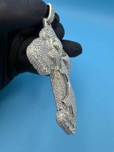 Pendentif en argent 925 avec croix en diamant Moissanite VVS pour unisexe, à porter lors de cérémonies religieuses - Product Image 6