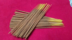 Meilleur prix pour les bâtonnets d'encens indiens Flora High-Aroma de Shrekha Creations, fabriqués à partir de bois d'agar, pour un usage domestique - Product Image 5
