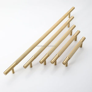 Poignée de tirage en métal architectural conçue pour les meubles, armoires, tiroirs et portes haut de gamme, offrant une valeur esthétique premium. - Product Image 4
