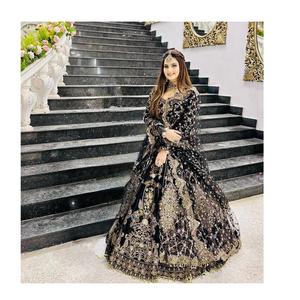 Lehenga Choli semi-couturié traditionnel indien le plus vendu, en tissu Faux Georgette, pour événements culturels et occasions ethniques - Product Image 1