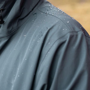 Veste coupe-vent en toile nylon unie avec fermeture éclair et poches, imperméable et respirante pour la course à pied légère - Product Image 2