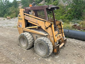 Cargadora Compacta de Dirección Deslizante 1995 1845C, Equipo de Construcción de Uso Pesado - Product Image 3