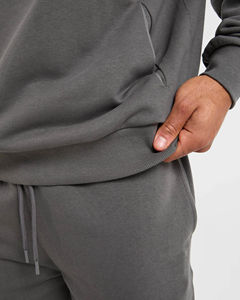 เสื้อฮู้ดไหมพรมสีเทาอ่อนคุณภาพพรีเมียมรุ่นล่าสุดสำหรับผู้ชาย ทรงหลวม สวมใส่สบาย อุ่นสบาย เหมาะสำหรับฤดูหนาว - Product Image 4