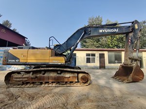 Escavatore 2021 Hyundai Robex 350lvs usato