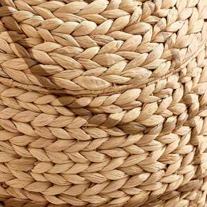 Panier de rangement artisanal en jacinthe d'eau pour le basketball, vente en gros, écologique, fabriqué par VgreenArt au Vietnam - Product Image 2