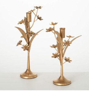 Candelabro artístico dorado con detalles de pájaros y hojas. Belleza inspirada en la naturaleza disponible a precios de mayorista. - Product Image 6