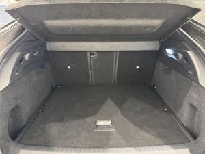 OFFRE EXCLUSIVE 2025 3008 SUV 1.2 PURETECH GT HYBRID - Product Image 6