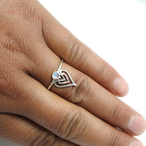 Bague artisanale en pierre de lune arc-en-ciel, style bohème, forme couronne, fabriquée en argent sterling 925 massif, bijoux en gros - Product Image 2