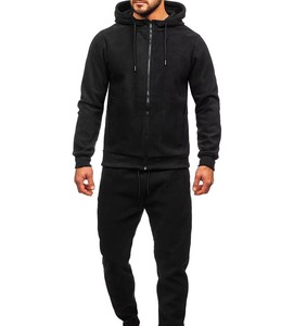 Chándal Deportivo para Hombre, Ajustado, Moderno y Ligero, a Precio Accesible - Product Image 1