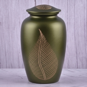 Urna Funeraria para Adultos en Latón Negro y Dorado con Diseño de Hojas, Acabado Mate para Cenizas Humanas, Urna Conmemorativa y Funeraria - Product Image 2