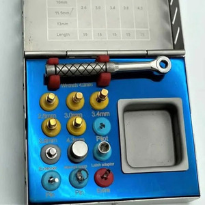 Collection d'outils chirurgicaux pour implants dentaires avec instruments manuels et accessoires – Kit d'instruments pour la dentisterie implantaire - Product Image 6