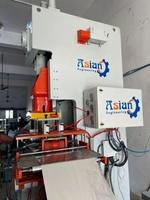 Machine de fabrication de barquettes en aluminium à deux cavités, CNC, pneumatique, automatique, 50 PPM, haute vitesse, presse à poinçonner pour barquettes alimentaires, 380V 5.5kW ASIAN