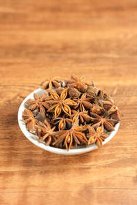 Anís Estrellado Indio 100% Puro y Fresco de Alta Calidad, Especia Entera con 24 Meses de Vida Útil para Exportación Internacional, Venta al Por Mayor Comercial - Product Image 6