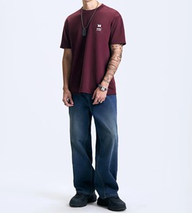 Camisetas de Moda Oversize con Hombros Caídos y Estampado Digital de Color Liso para Hombre, Fabricante OEM ODM Personalizado - Product Image 5