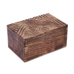 Élégance Boîte à bijoux en bois sculptée à la main Organisateur de stockage de souvenirs pour femmes disponible en plusieurs tailles - Product Image 2